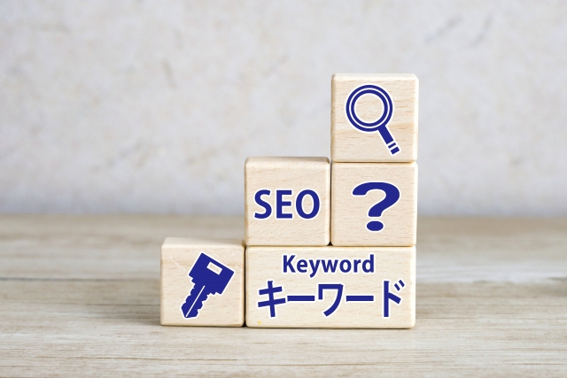 コンテンツマーケティングは外注すべき？内製との判断基準